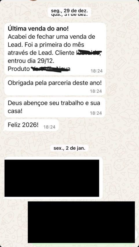 Mensagem de cliente sobre a última venda do ano, fechada a partir de lead dos anúncios.